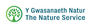 The Nature Service logo featuring the name in welsh and english and a green tree icon on the left